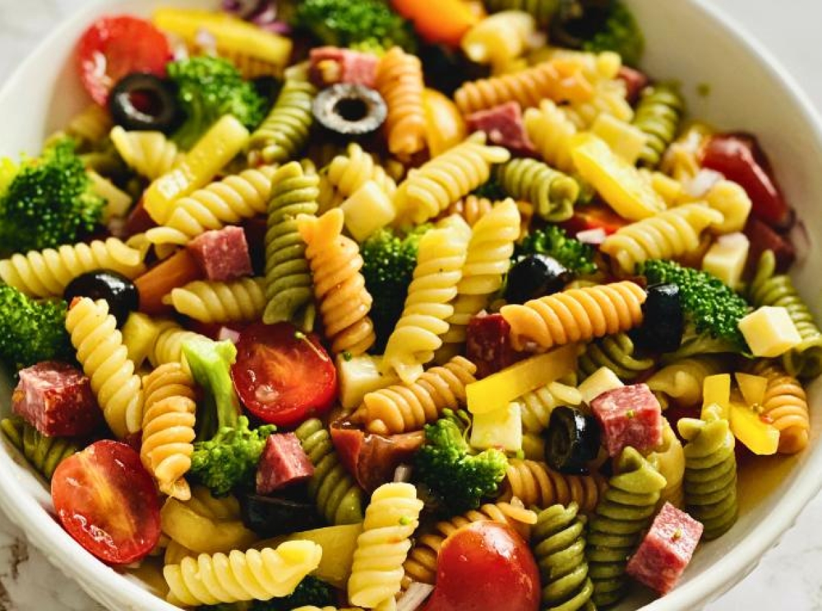 CDC: Se extiende brote de listeria vinculado a comidas preparadas con pasta, dejando seis muertos en 18 estados